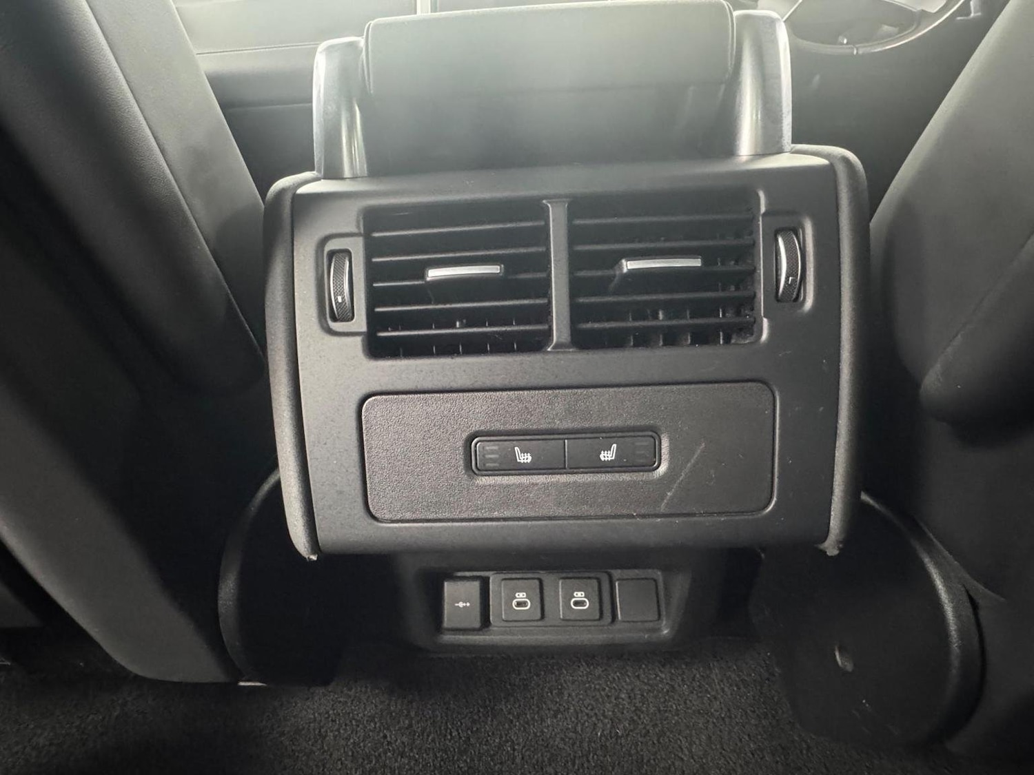 Used Land Rover Discovery 2022 for sale - 76794575: Photo 45