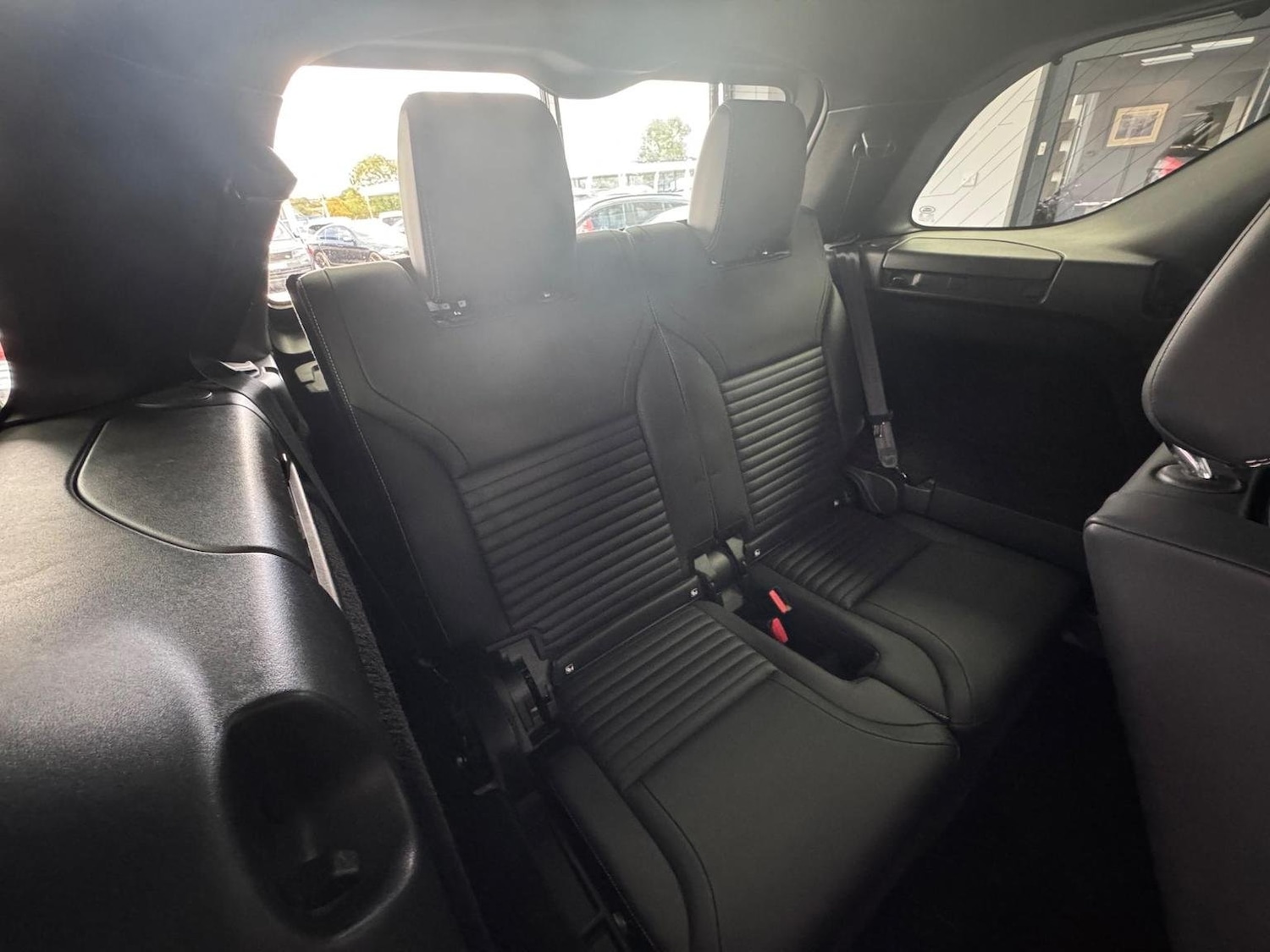 Used Land Rover Discovery 2022 for sale - 76794575: Photo 48