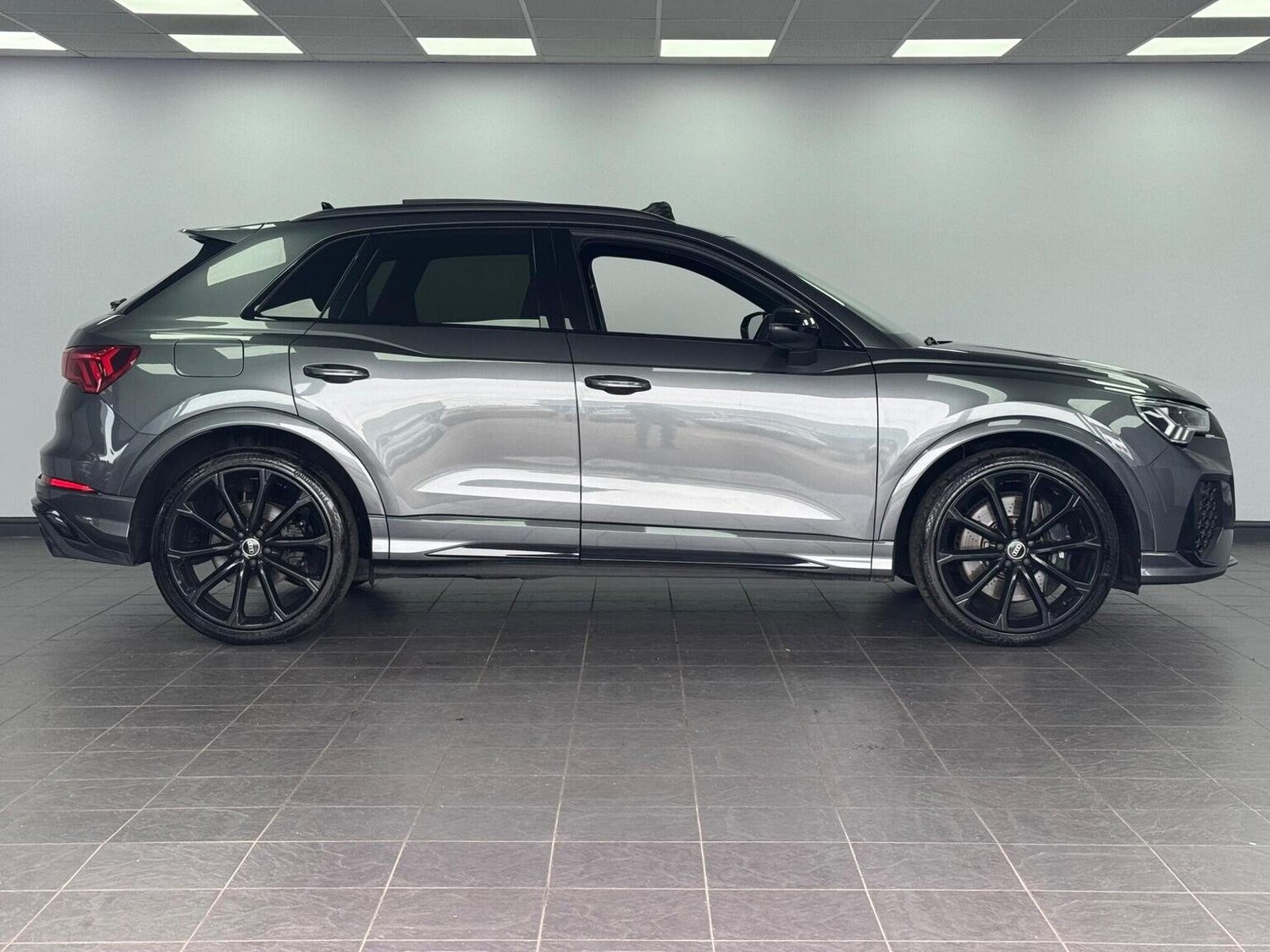 Used Audi RS Q3 2022 for sale - 77464684: Photo 30