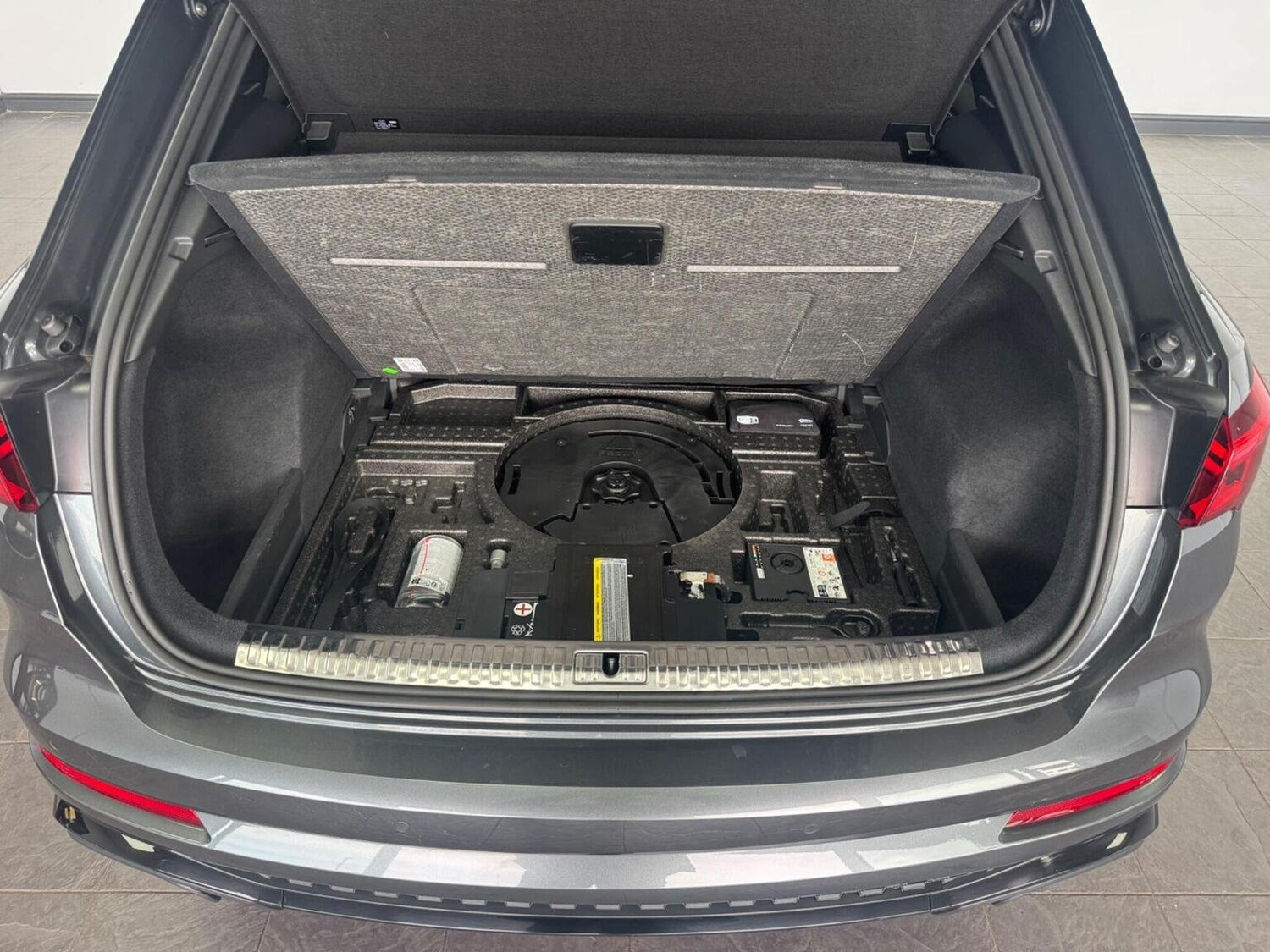 Used Audi RS Q3 2022 for sale - 77464684: Photo 59