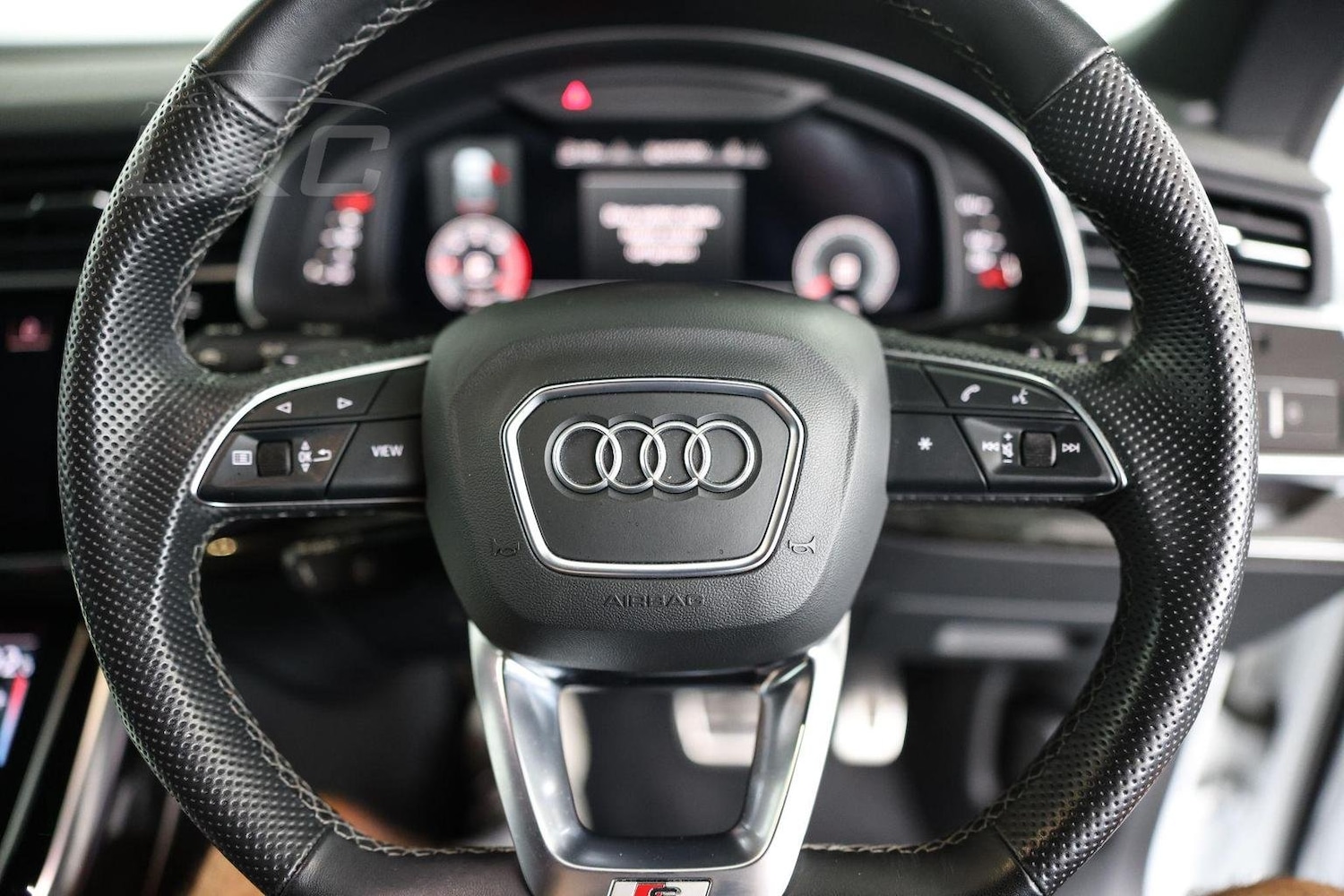 Used Audi Q8 2021 for sale - 76794587: Photo 24