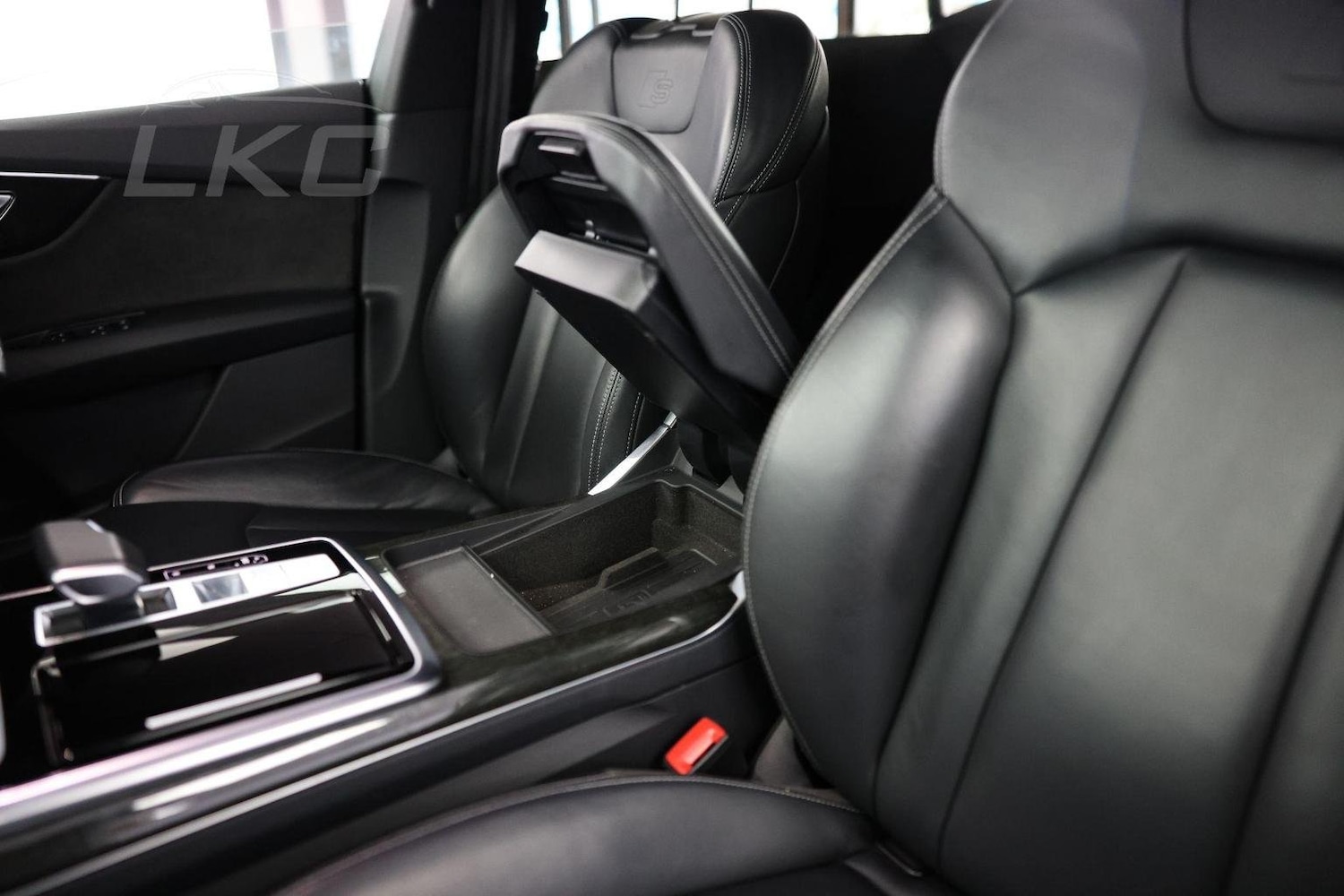 Used Audi Q8 2021 for sale - 76794587: Photo 42