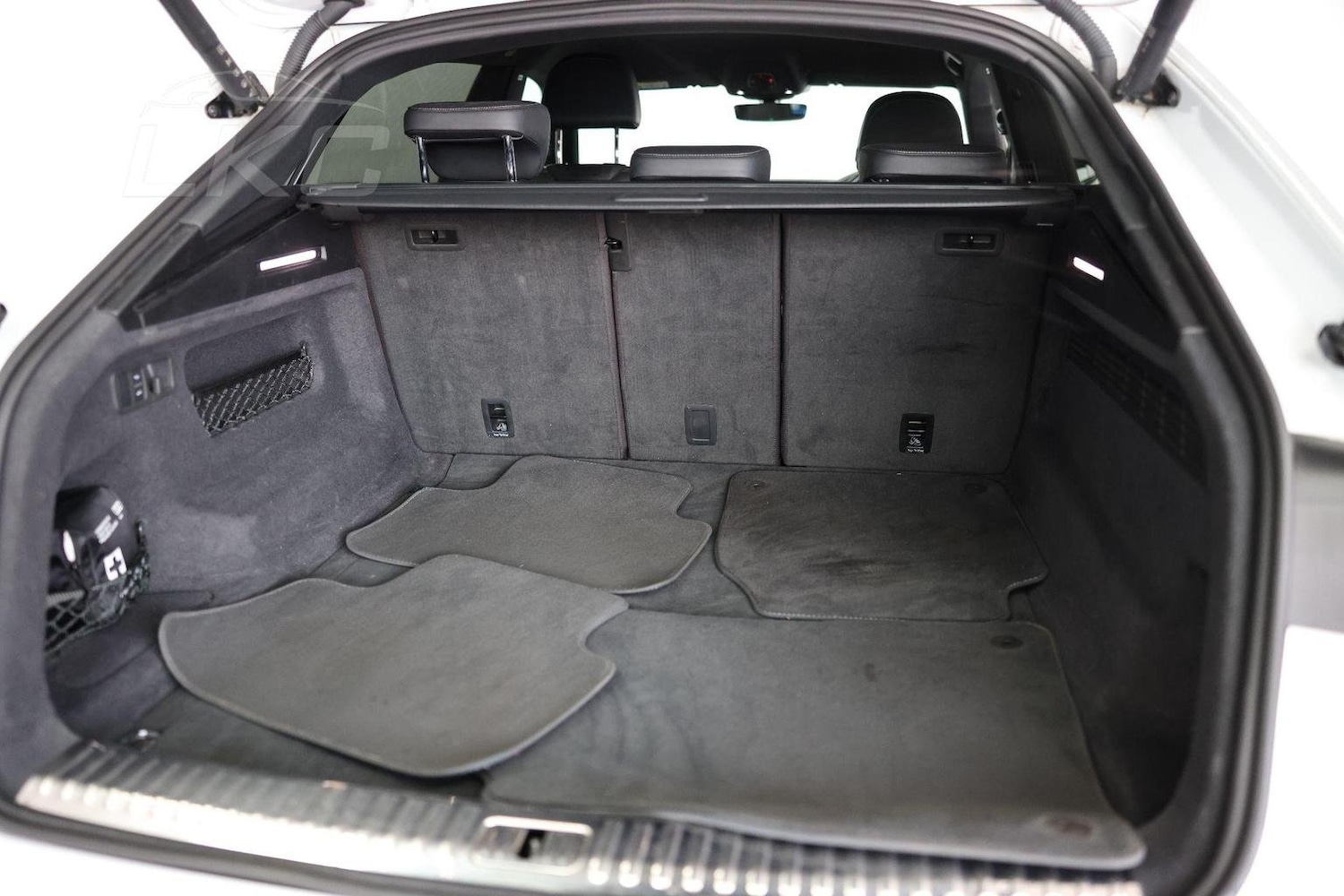 Used Audi Q8 2021 for sale - 76794587: Photo 46