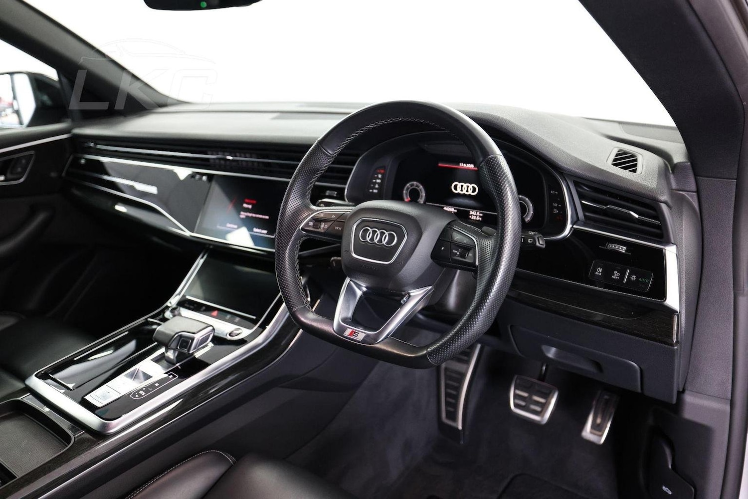 Used Audi Q8 2021 for sale - 76794587: Photo 5