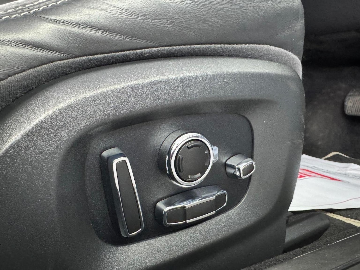 Used Jaguar XJ 2020 for sale - 76527387: Photo 36