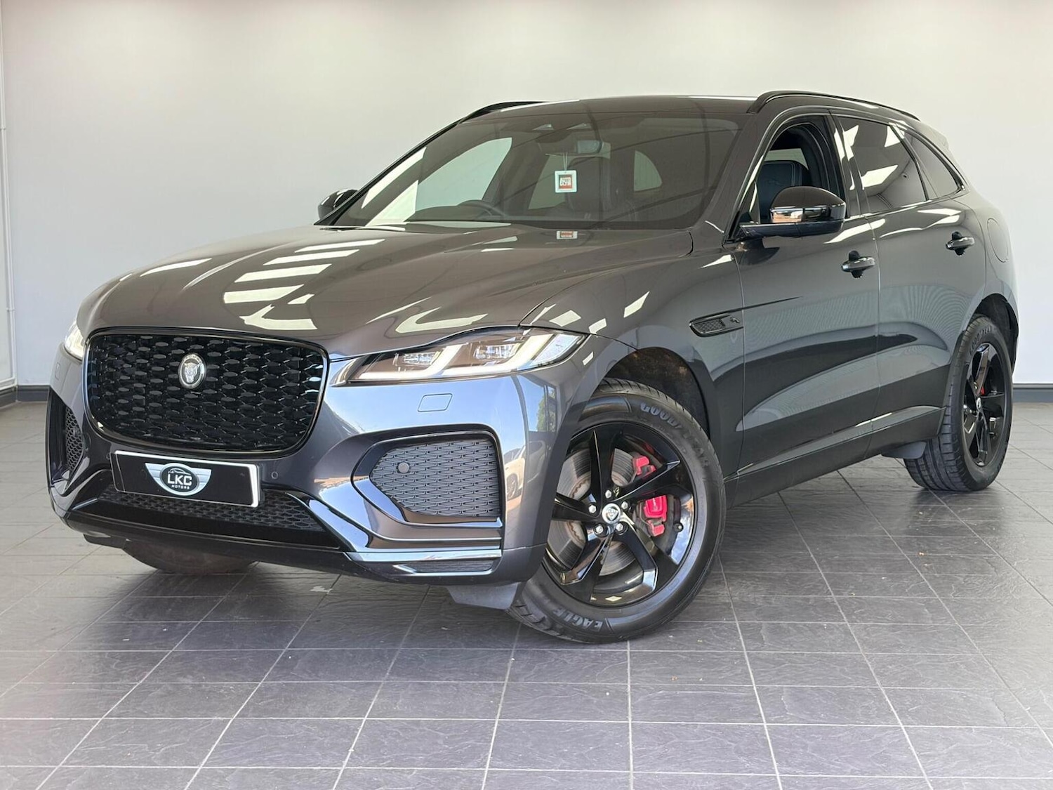 Jaguar F-Pace