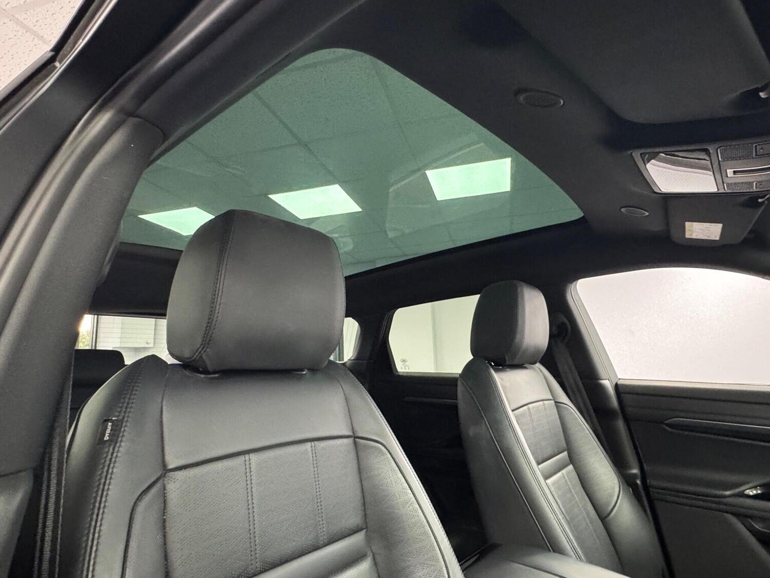 Used Land Rover Range Rover Evoque 2023 for sale - 75962663: Photo 9