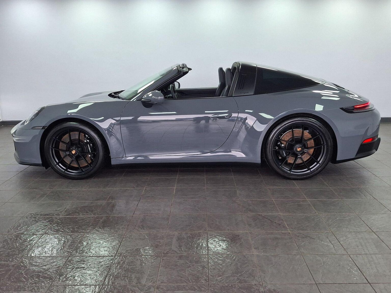 Used Porsche 911 2024 for sale - 77535949: Photo 11