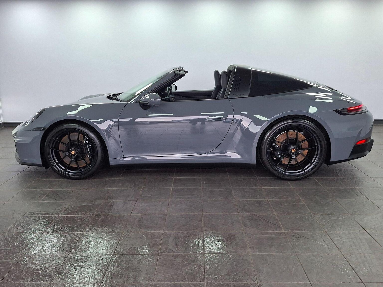 Used Porsche 911 2024 for sale - 77535949: Photo 40
