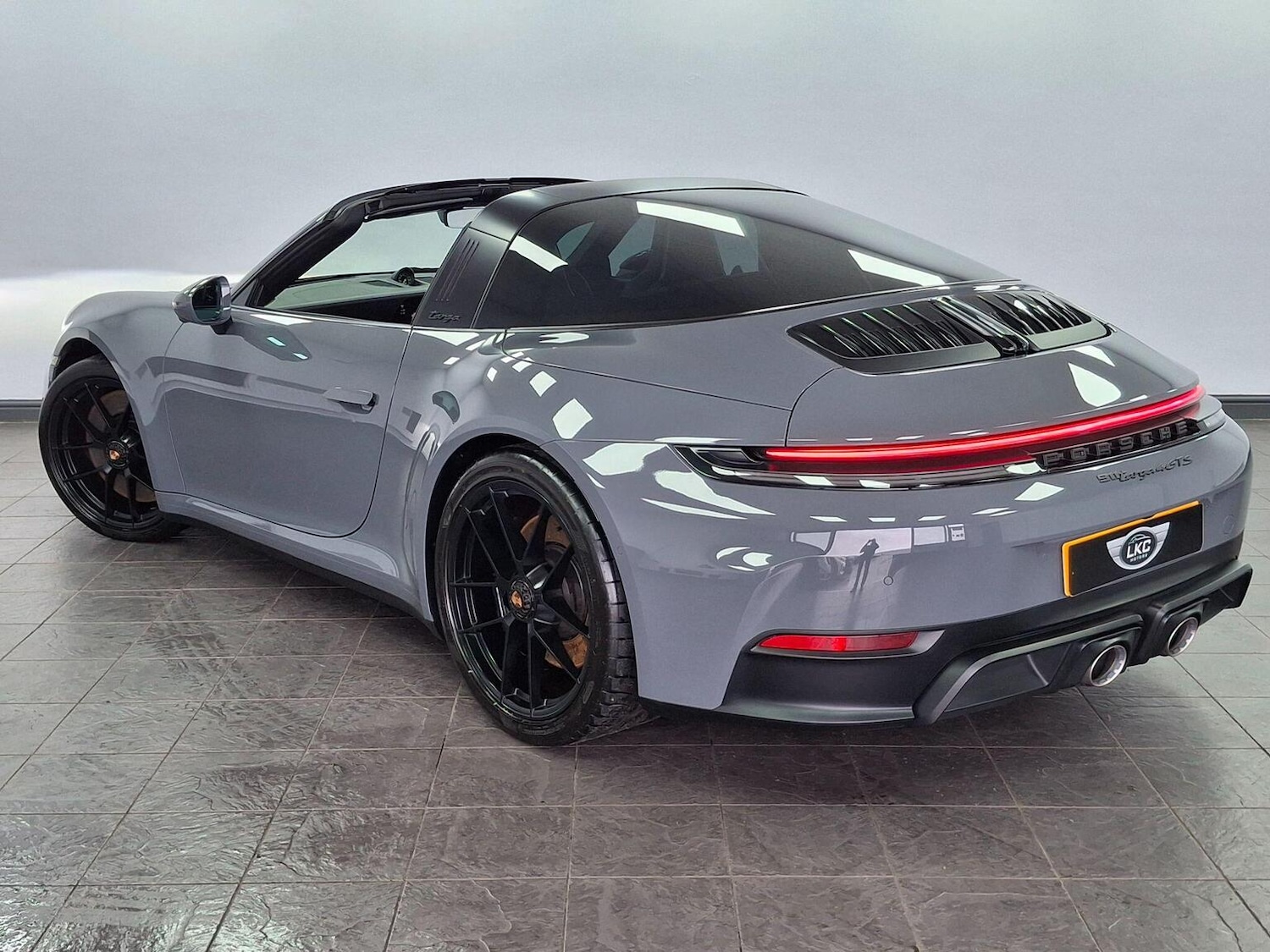 Used Porsche 911 2024 for sale - 77535949: Photo 41