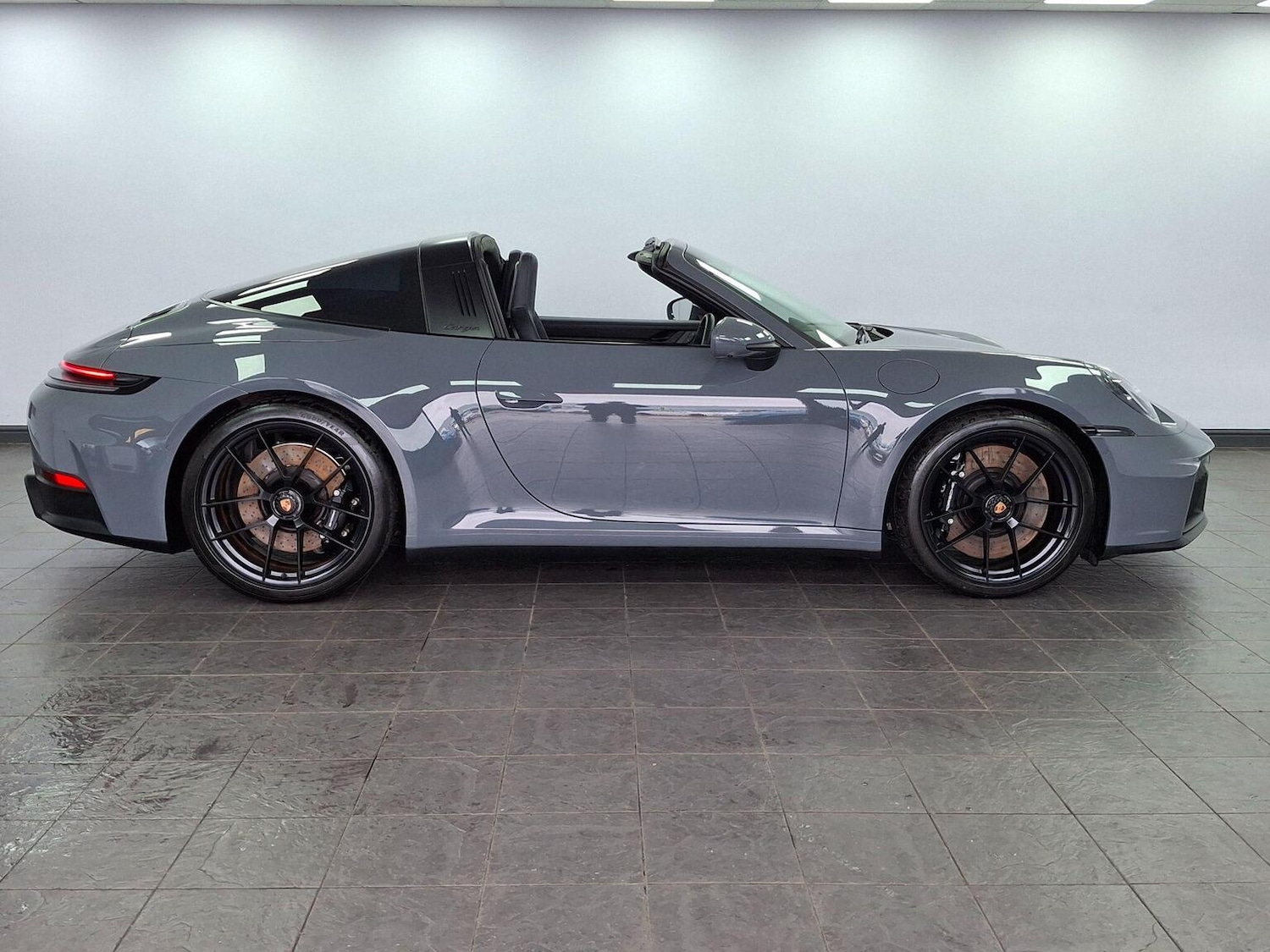 Used Porsche 911 2024 for sale - 77535949: Photo 44