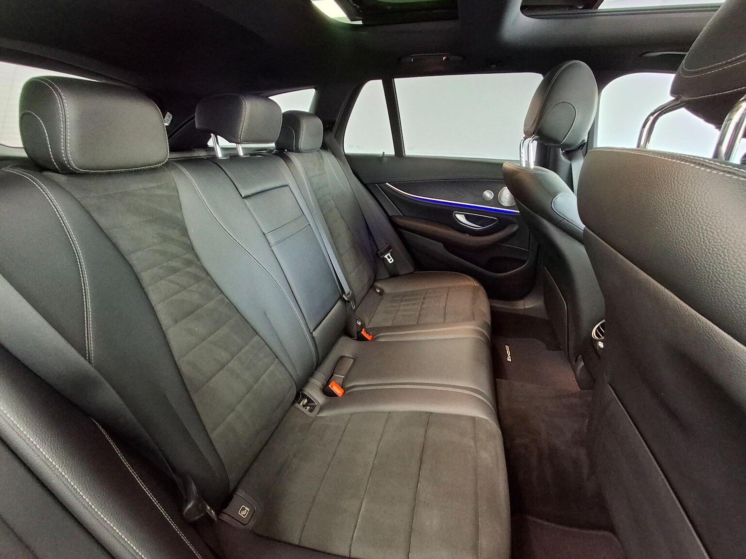 Used Mercedes-Benz E Class 2020 for sale - 76769862: Photo 19