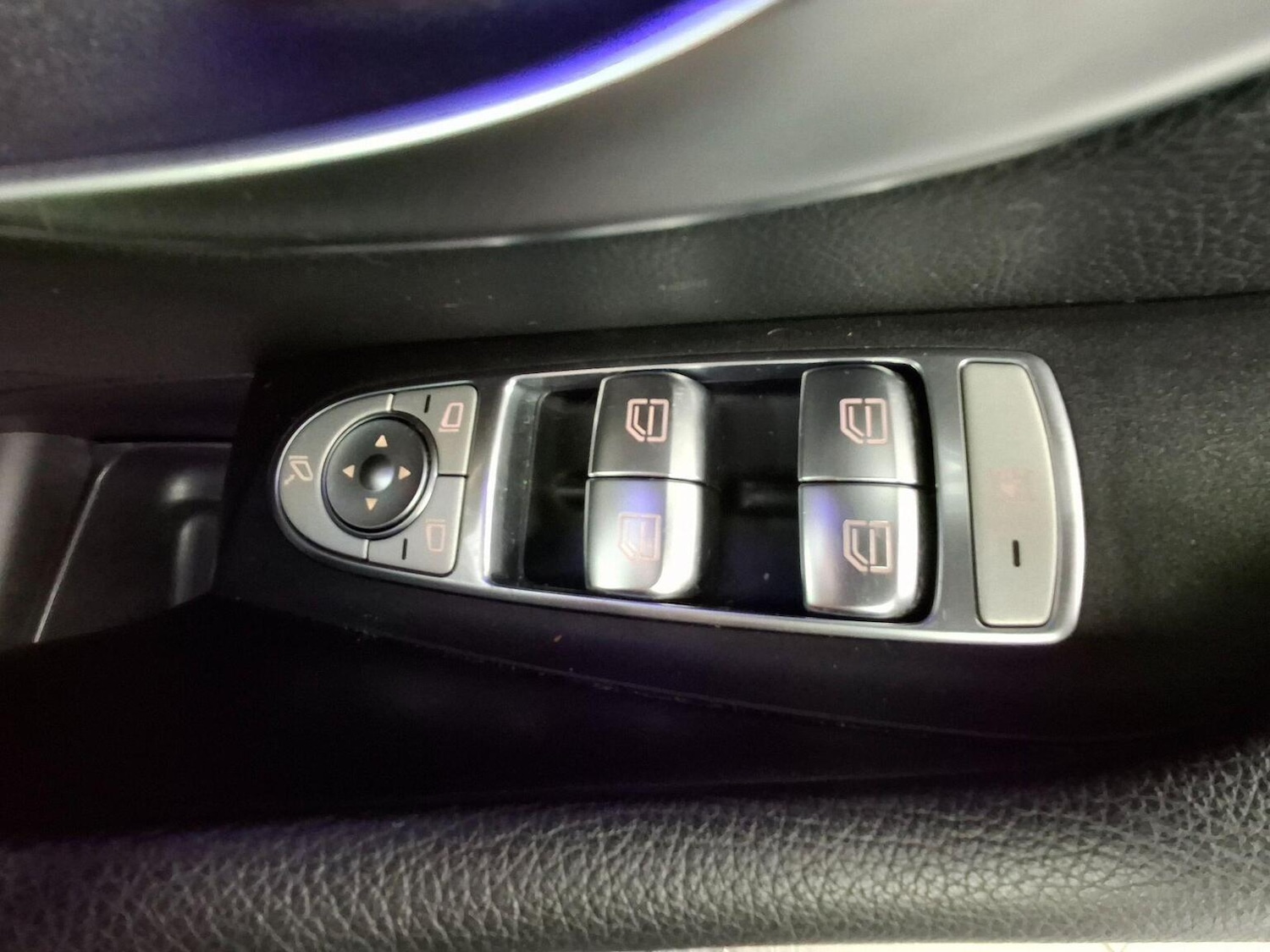 Used Mercedes-Benz E Class 2020 for sale - 76769862: Photo 24