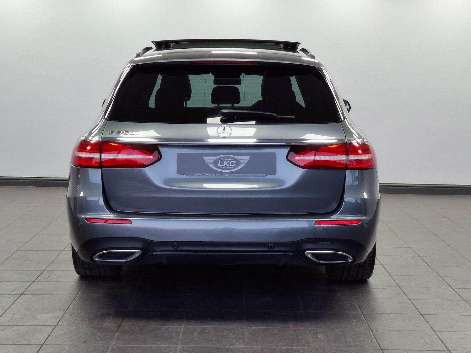 Used Mercedes-Benz E Class 2020 for sale - 76769862: Photo 28