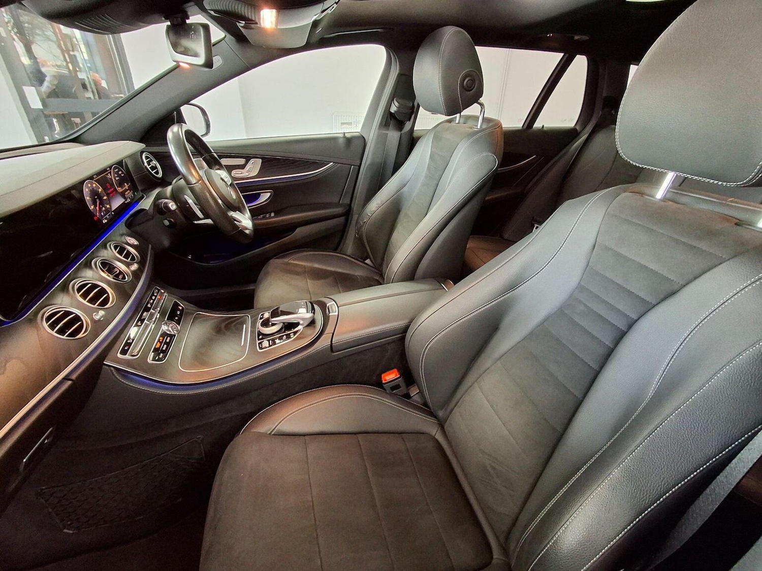 Used Mercedes-Benz E Class 2020 for sale - 76769862: Photo 36