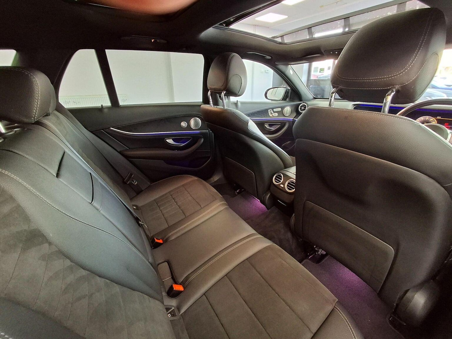 Used Mercedes-Benz E Class 2020 for sale - 76769862: Photo 59