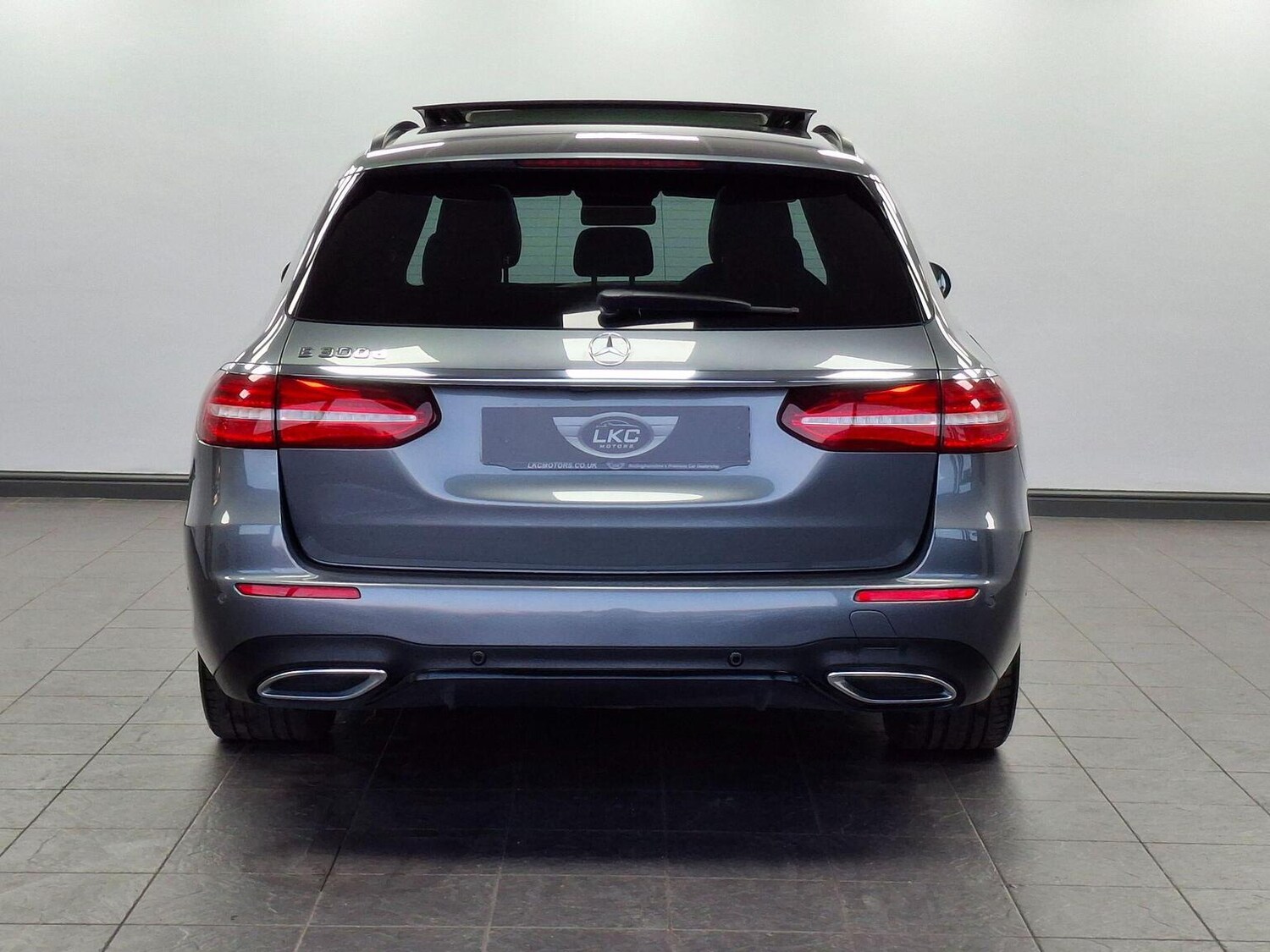 Used Mercedes-Benz E Class 2020 for sale - 76769862: Photo 77