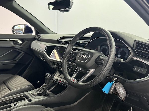 Used Audi Q3 2023 for sale - 76198192: Photo 11