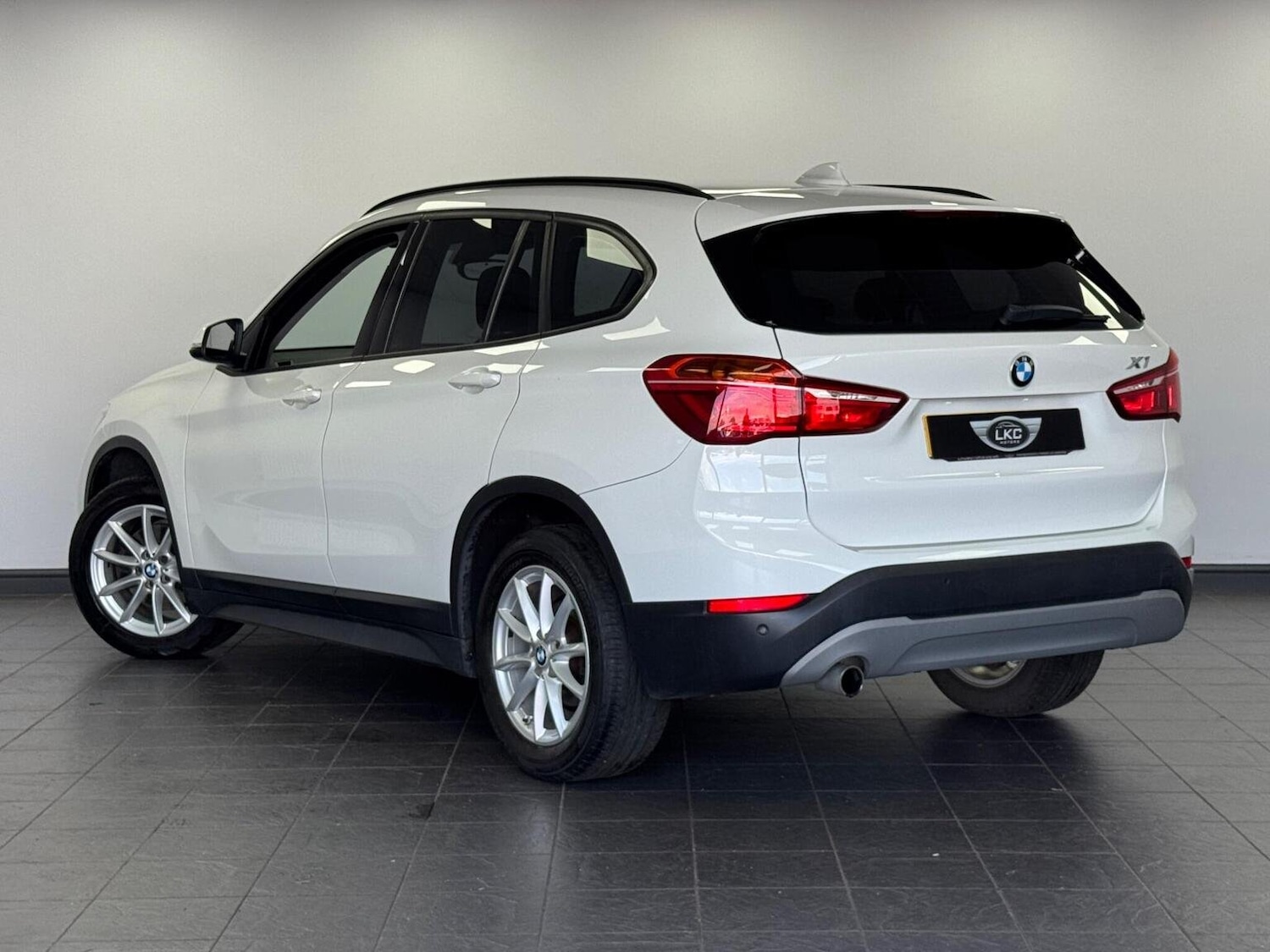 Used BMW X1 2017 for sale - 76120358: Photo 9