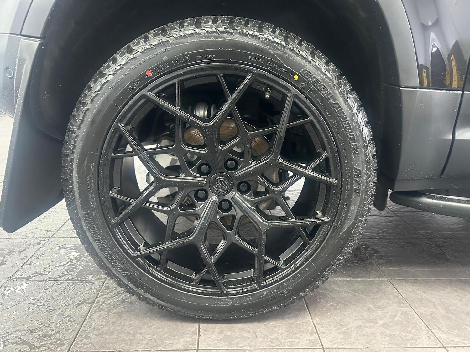 Used Land Rover Defender 90 2024 for sale - 76968585: Photo 21