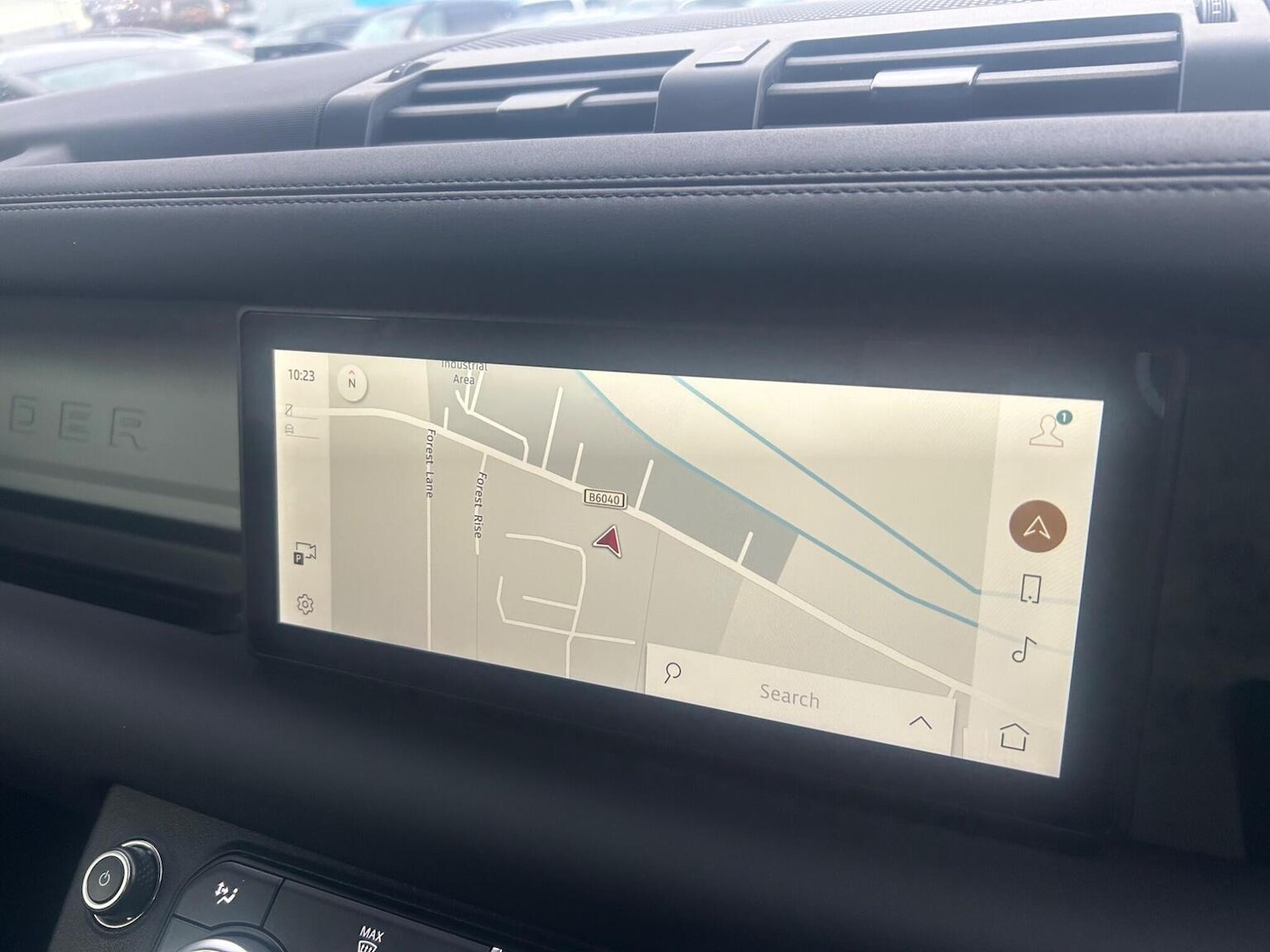 Used Land Rover Defender 90 2024 for sale - 76968585: Photo 25