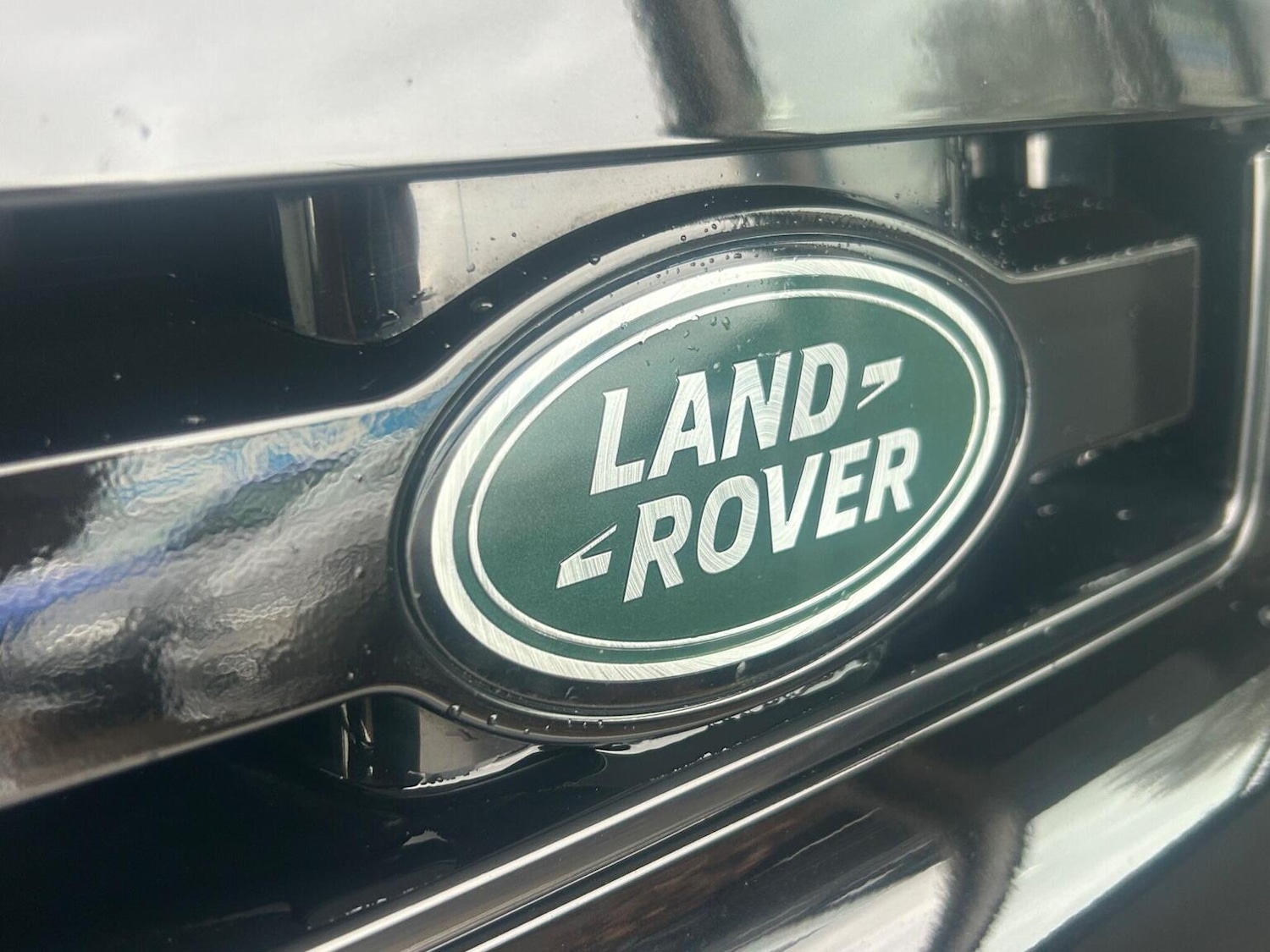 Used Land Rover Defender 90 2024 for sale - 76968585: Photo 43