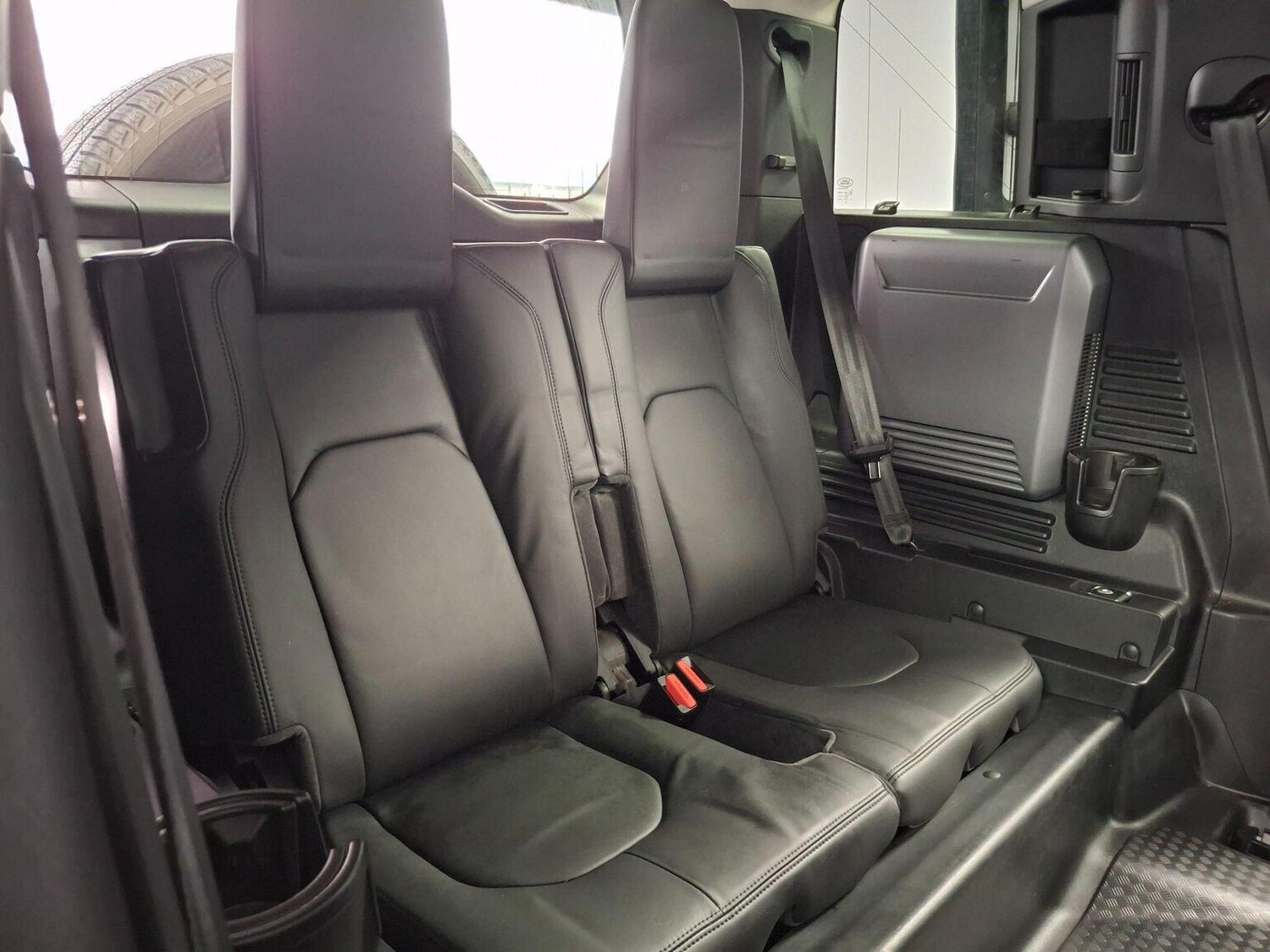 Used Land Rover Defender 2020 for sale - 78219556: Photo 15