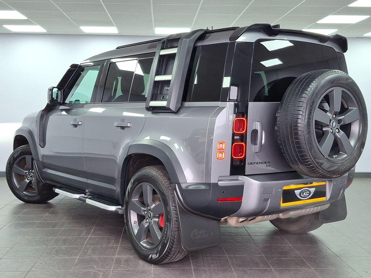 Used Land Rover Defender 2020 for sale - 78219556: Photo 17