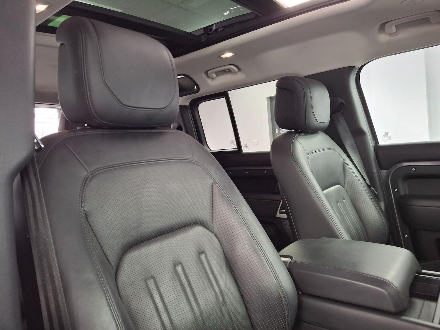 Used Land Rover Defender 2020 for sale - 78219556: Photo 55