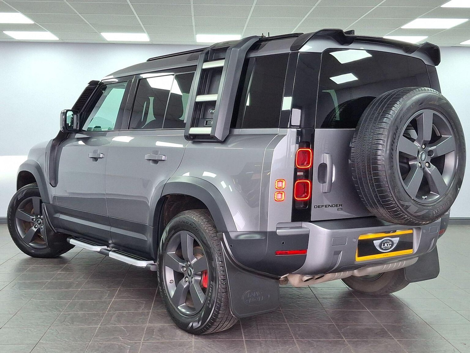 Used Land Rover Defender 2020 for sale - 78219556: Photo 70