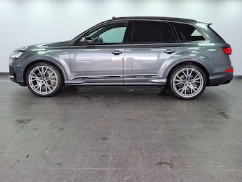 Used Audi Q7 2021 for sale - 77129521: Photo