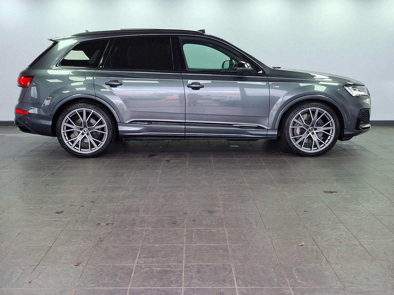 Used Audi Q7 2021 for sale - 77129521: Photo 4