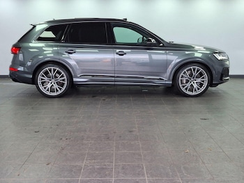 Used Audi Q7 2021 for sale - 77129521: Photo