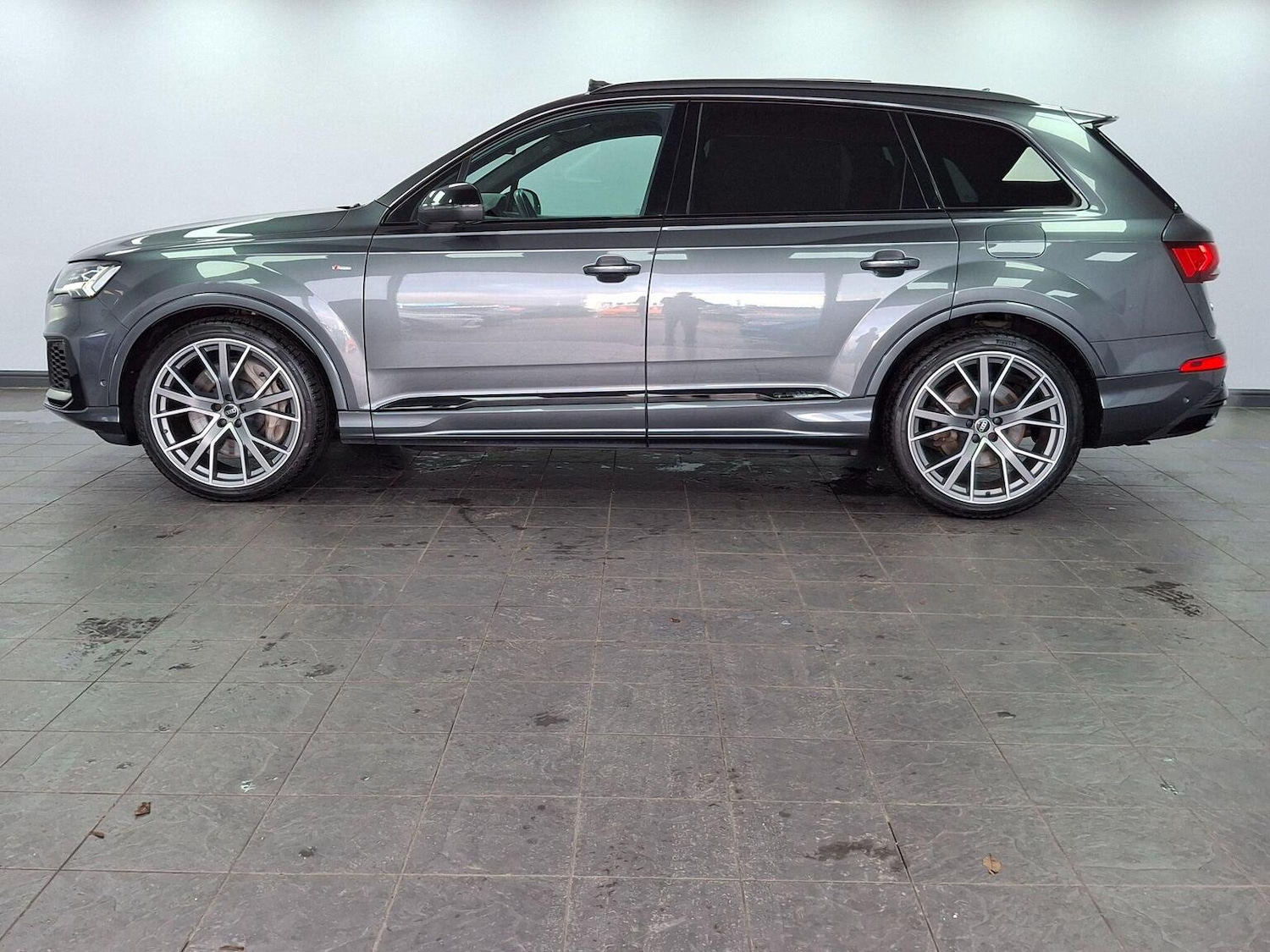 Used Audi Q7 2021 for sale - 77129521: Photo 76