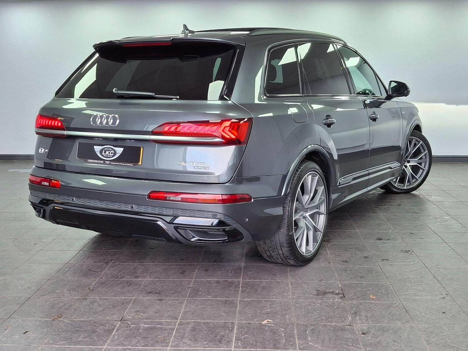 Used Audi Q7 2021 for sale - 77129521: Photo 85