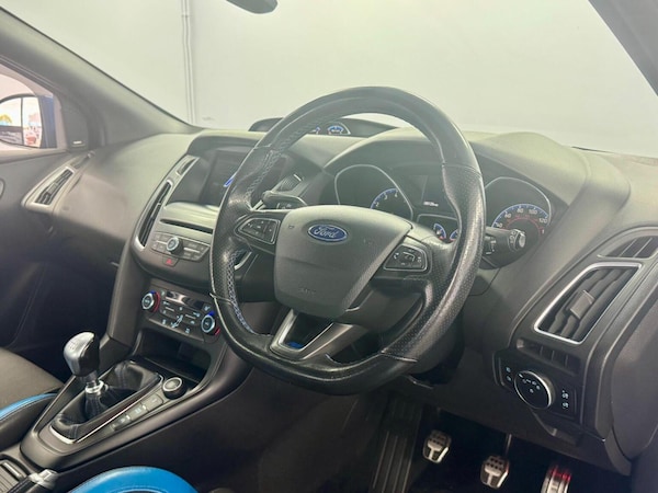Used Ford Focus 2017 for sale - 76120285: Photo 6