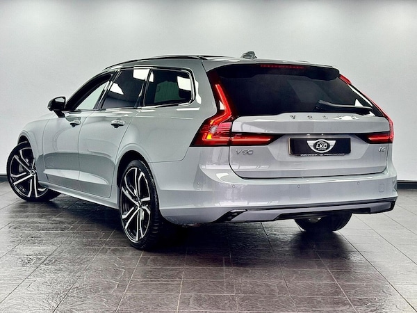 Used Volvo V90 2023 for sale - 76093704: Photo 15
