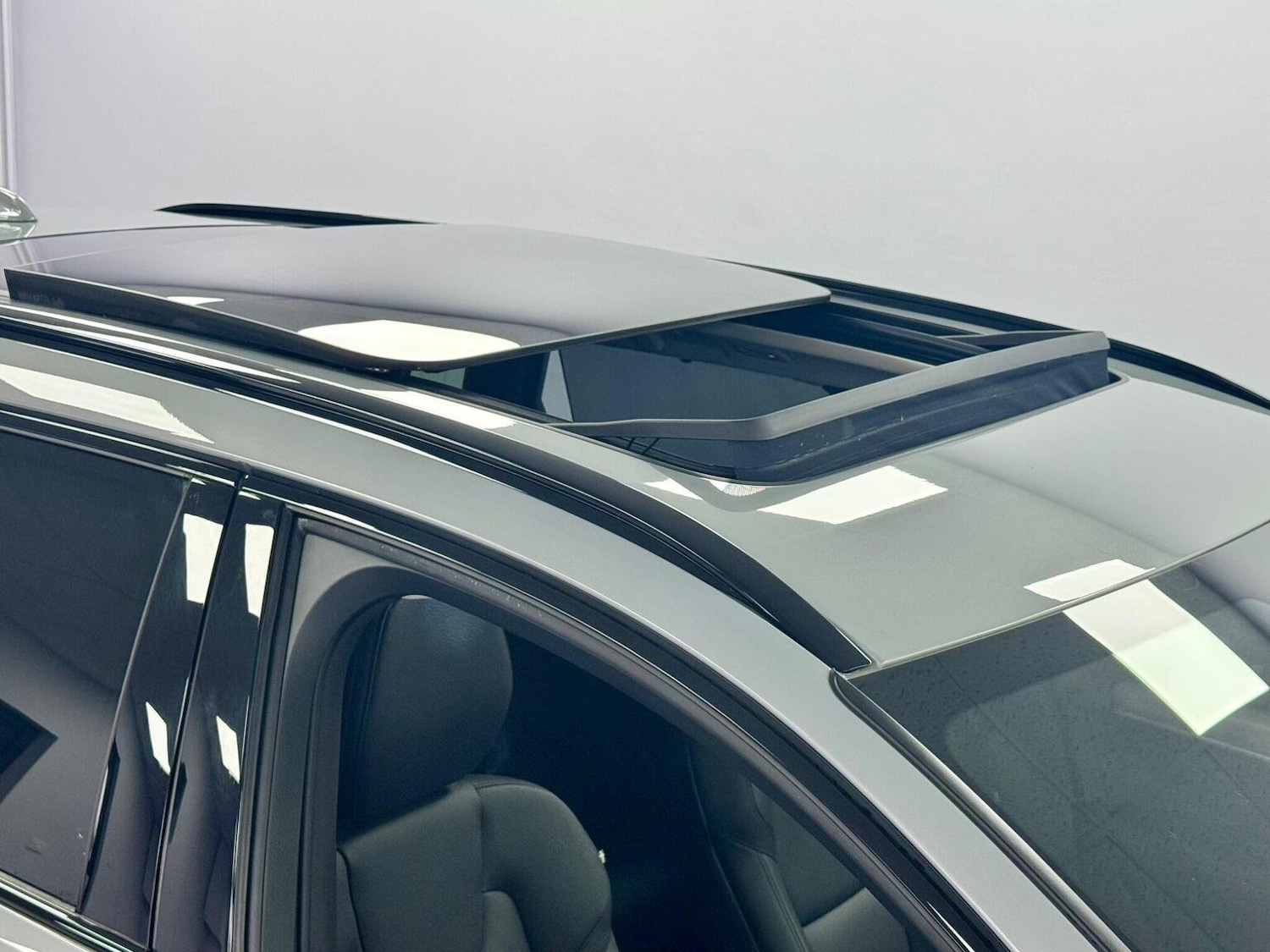 Used Volvo V90 2023 for sale - 76093704: Photo 28