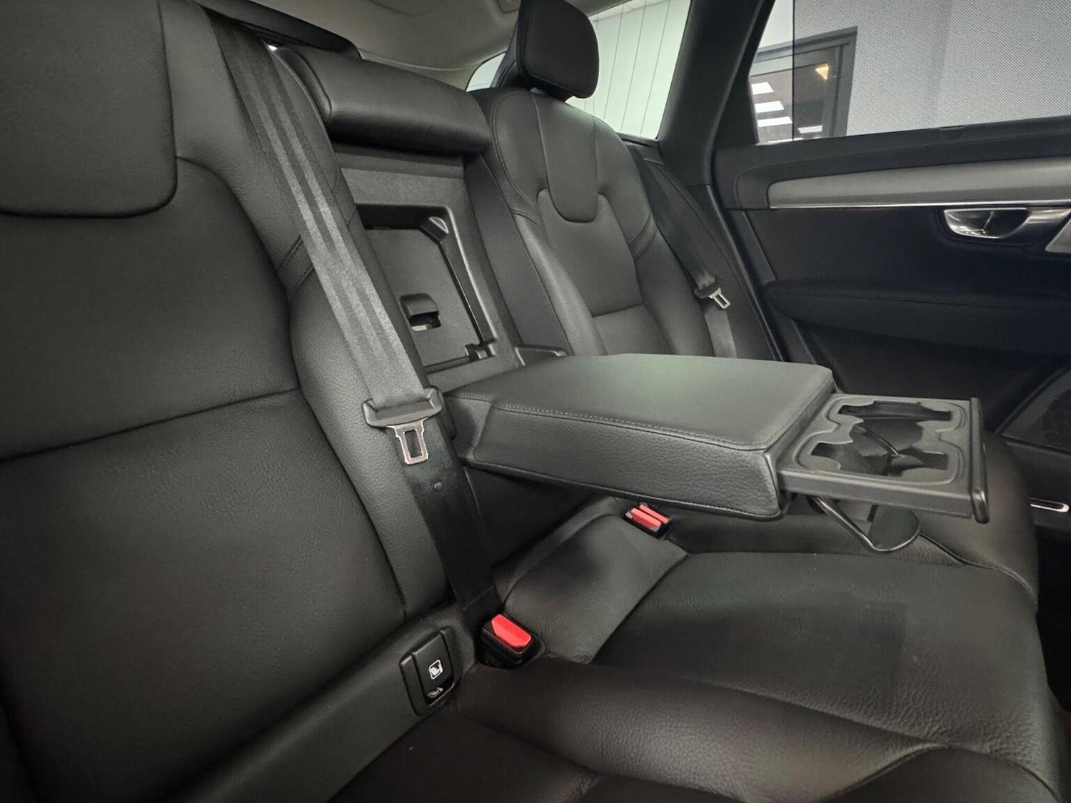 Used Volvo V90 2023 for sale - 76093704: Photo 48