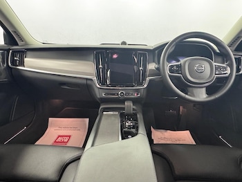 Used Volvo V90 2023 for sale - 76093704: Photo 4