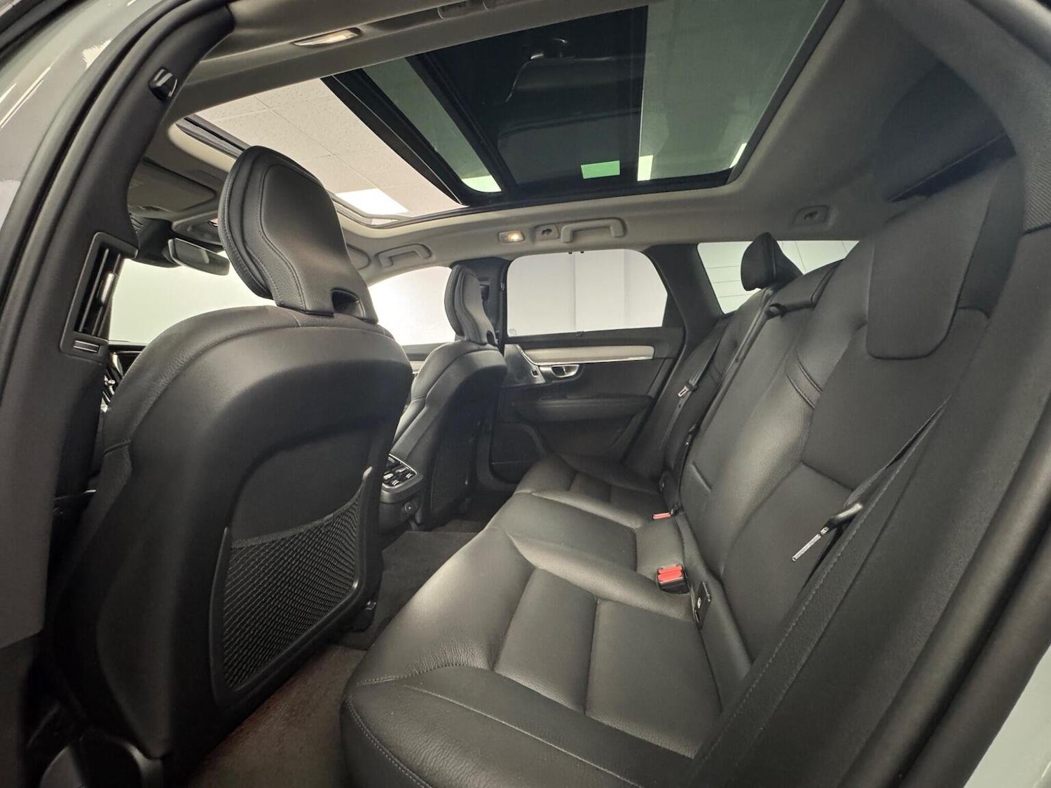 Used Volvo V90 2023 for sale - 76093704: Photo 52