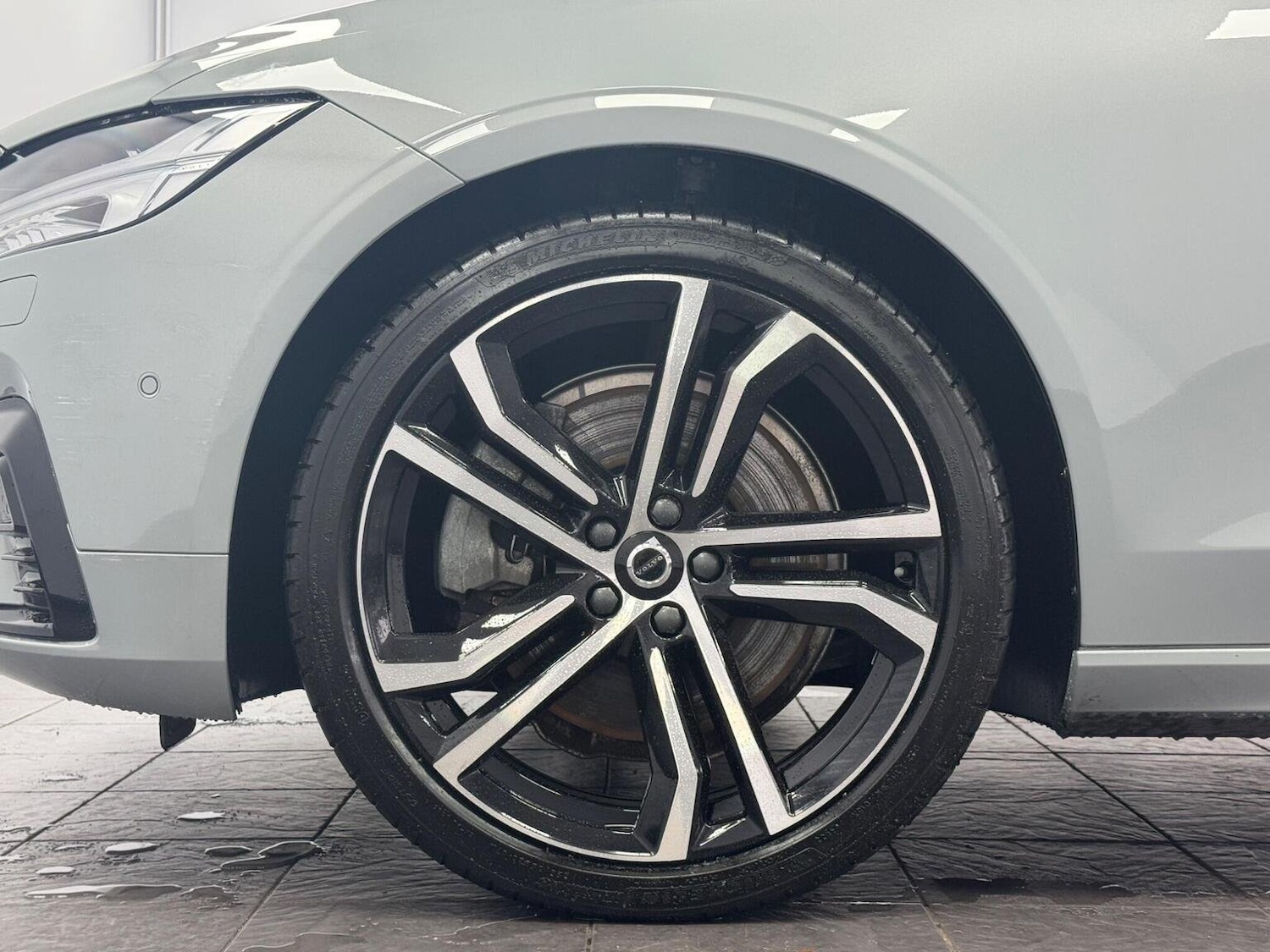 Used Volvo V90 2023 for sale - 76093704: Photo 54