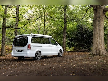 Used Mercedes-Benz V-Class 2019 for sale - 76794578: Photo