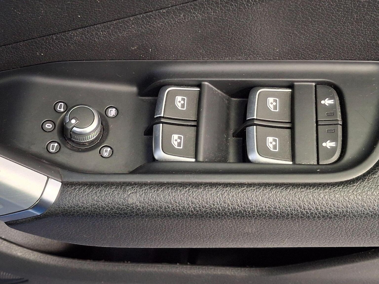 Used Audi Q2 2020 for sale - 77129654: Photo 39