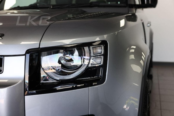 Used Land Rover Defender 110 2024 for sale - 76107221: Photo 5