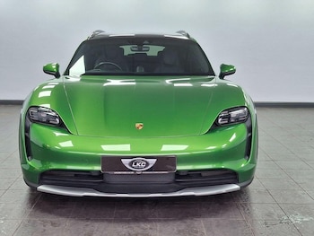 Used Porsche Taycan 2021 for sale - 77107632: Photo