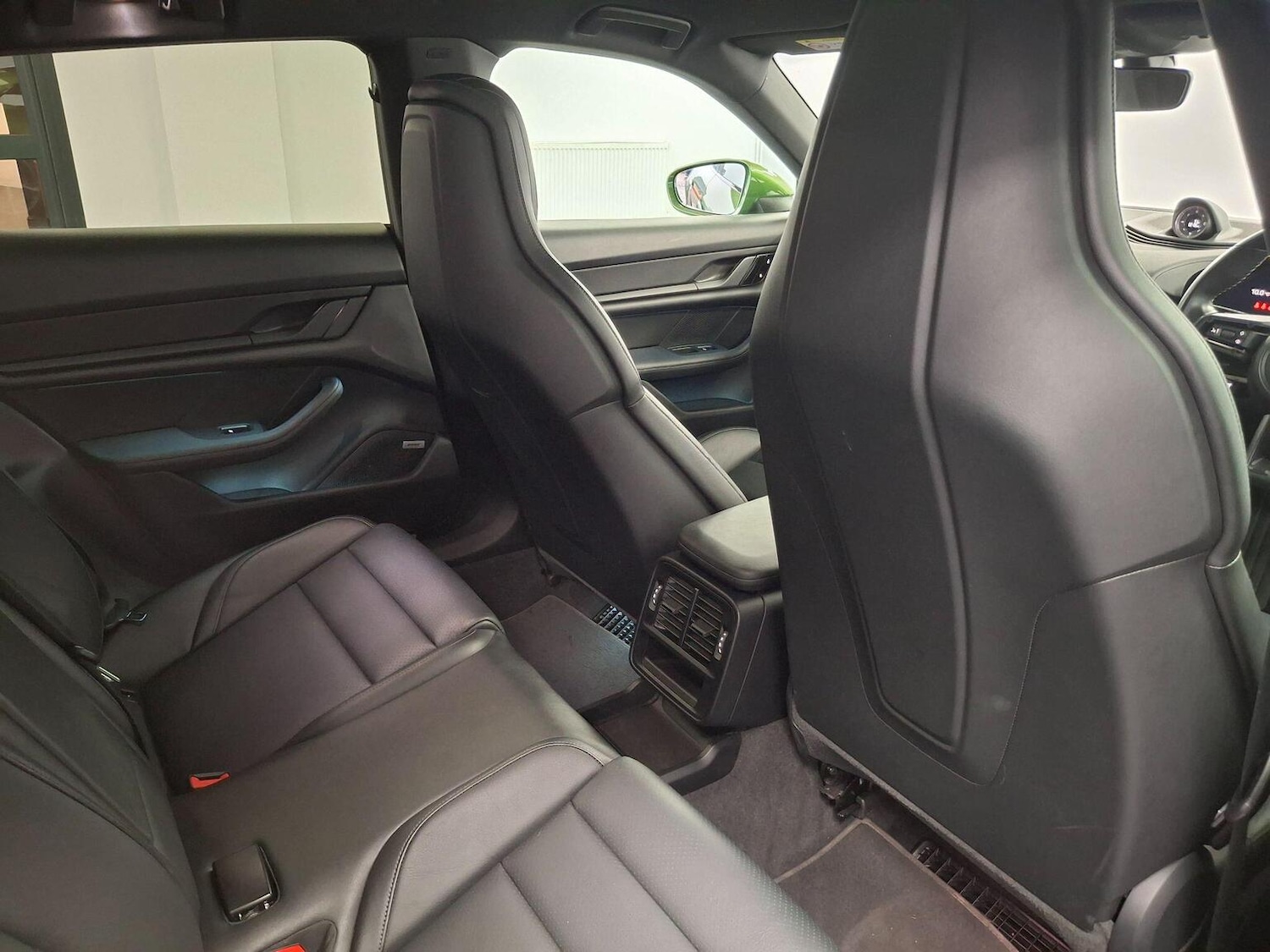 Used Porsche Taycan 2021 for sale - 77107632: Photo 79