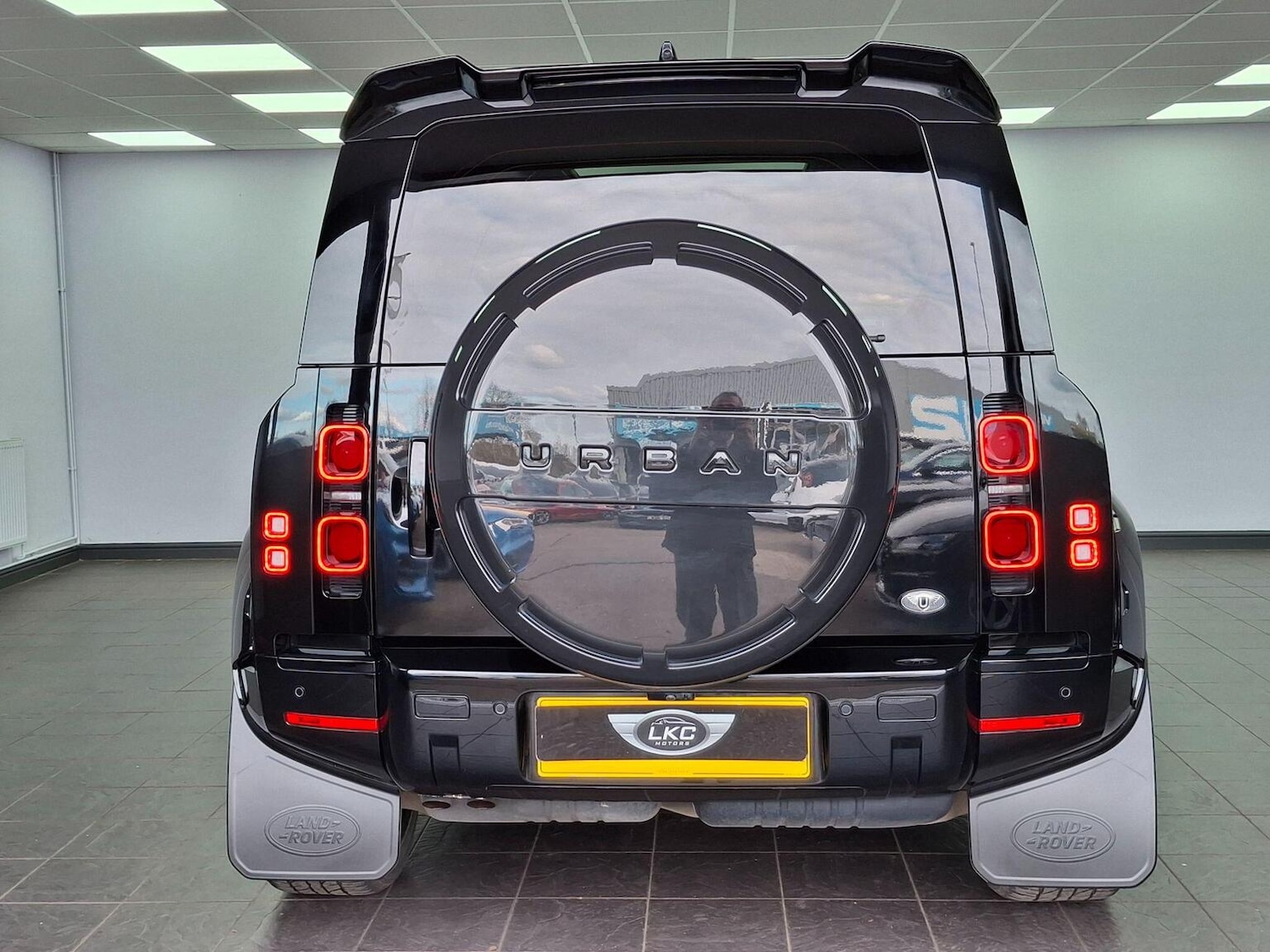 Used Land Rover Defender 110 2022 for sale - 78031696: Photo 18