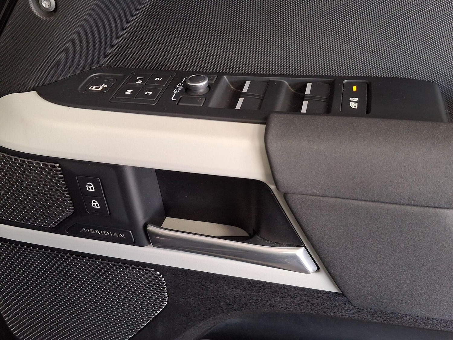 Used Land Rover Defender 110 2022 for sale - 78031696: Photo 57