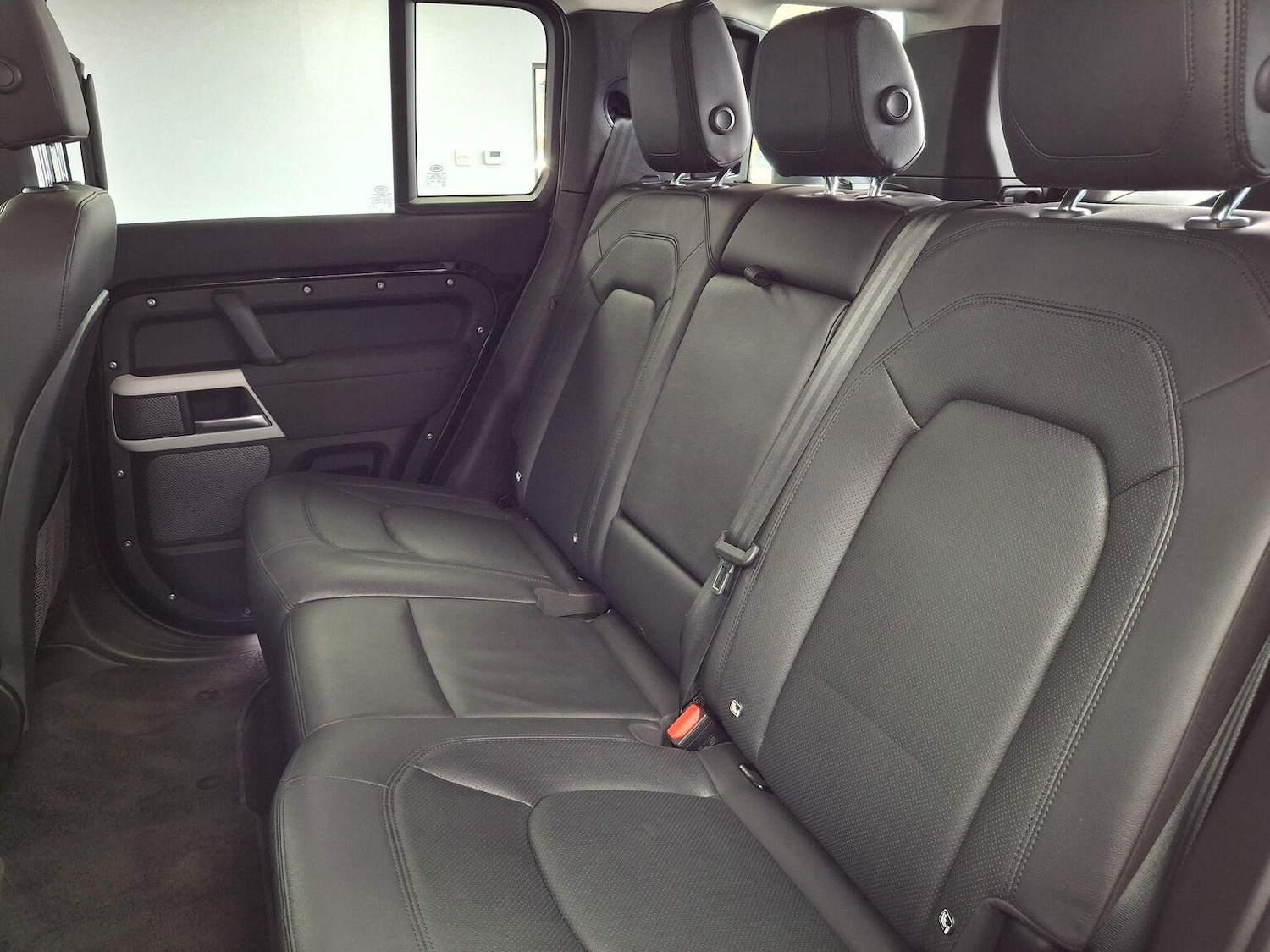 Used Land Rover Defender 110 2022 for sale - 78031696: Photo 73